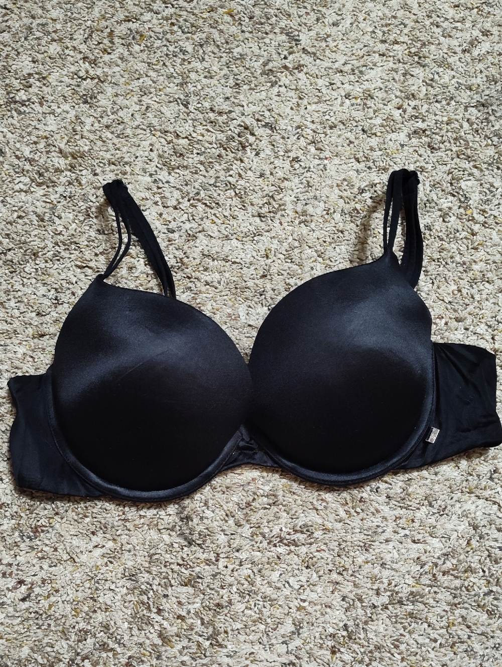 5/$25 SALE Victoria Secret Very Sexy Padded Demi Underwire Push Up Size 36C Bra